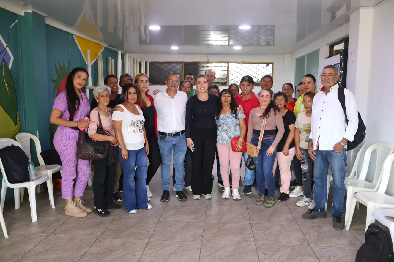 Alcaldía de Pereira socializó el programa de mejoramientos de vivienda en la zona rural, con los habitantes del sector de Combia