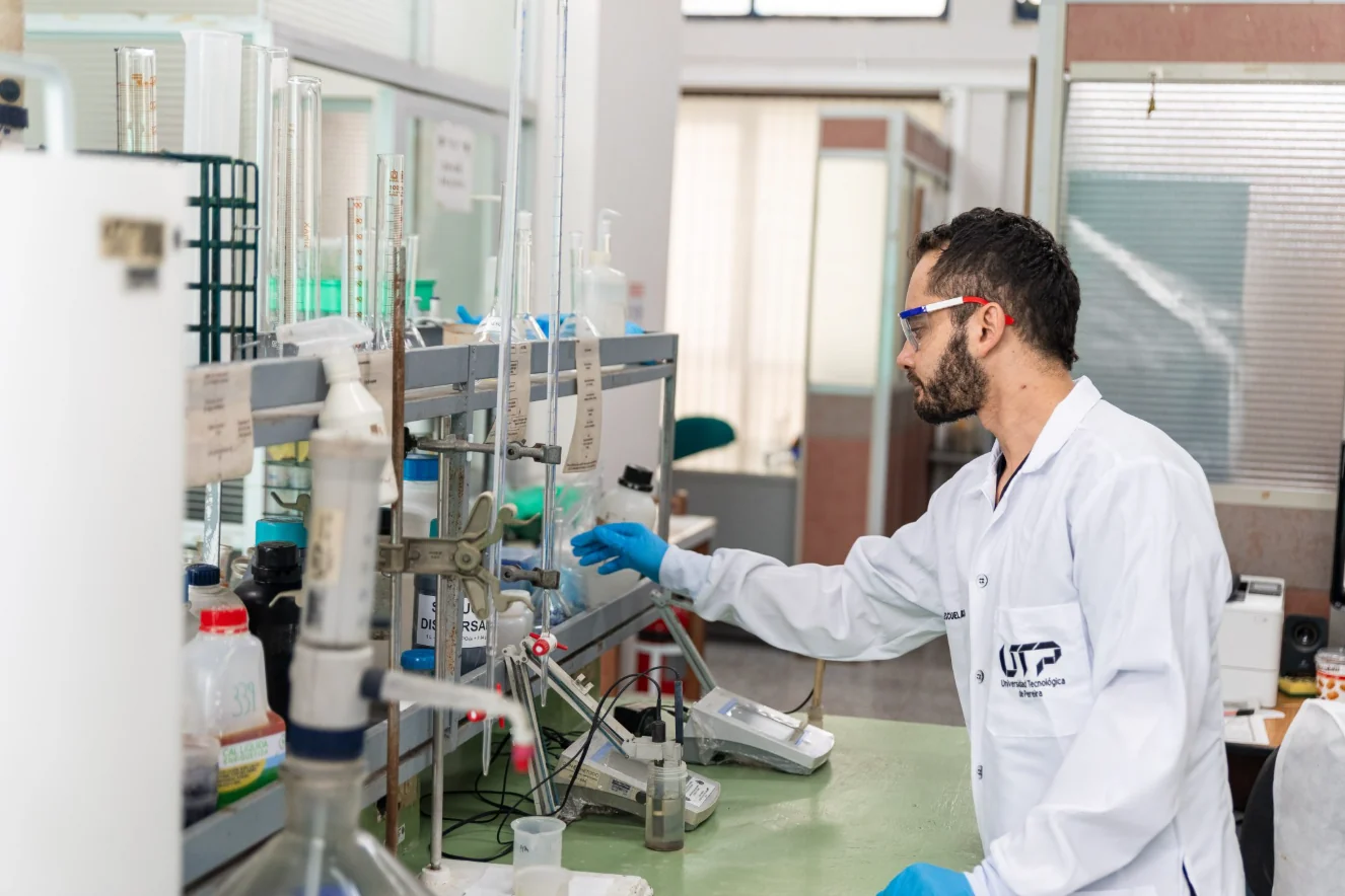 Los laboratorios de la UTP: un referente nacional en docencia, investigación y extensión
