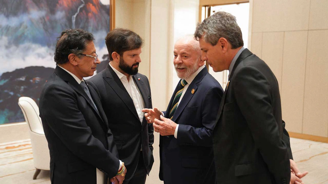 Presidentes de Brasil y Chile coinciden con Colombia y defienden en cumbre China-Celac el fortalecimiento del multilateralismo y el libre comercio