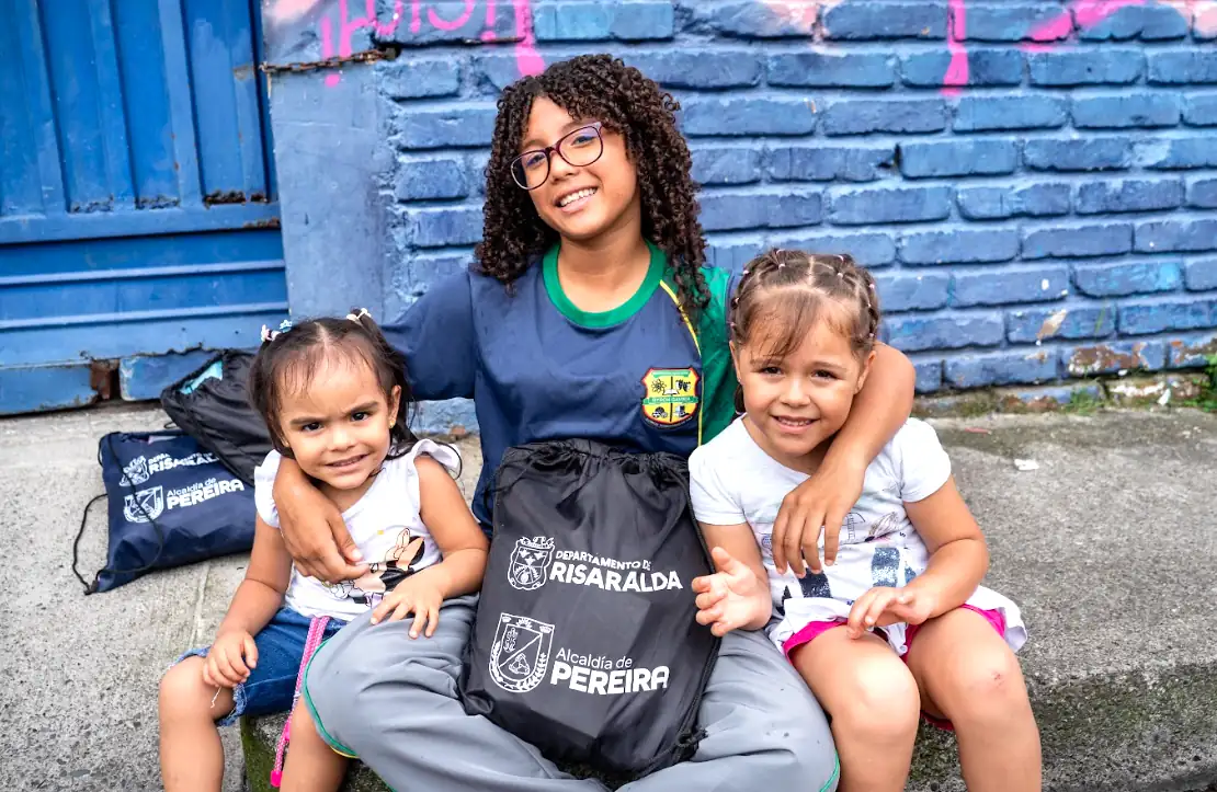 Gobernación de Risaralda entregó 1.200 kits escolares para garantizar la permanencia educativa