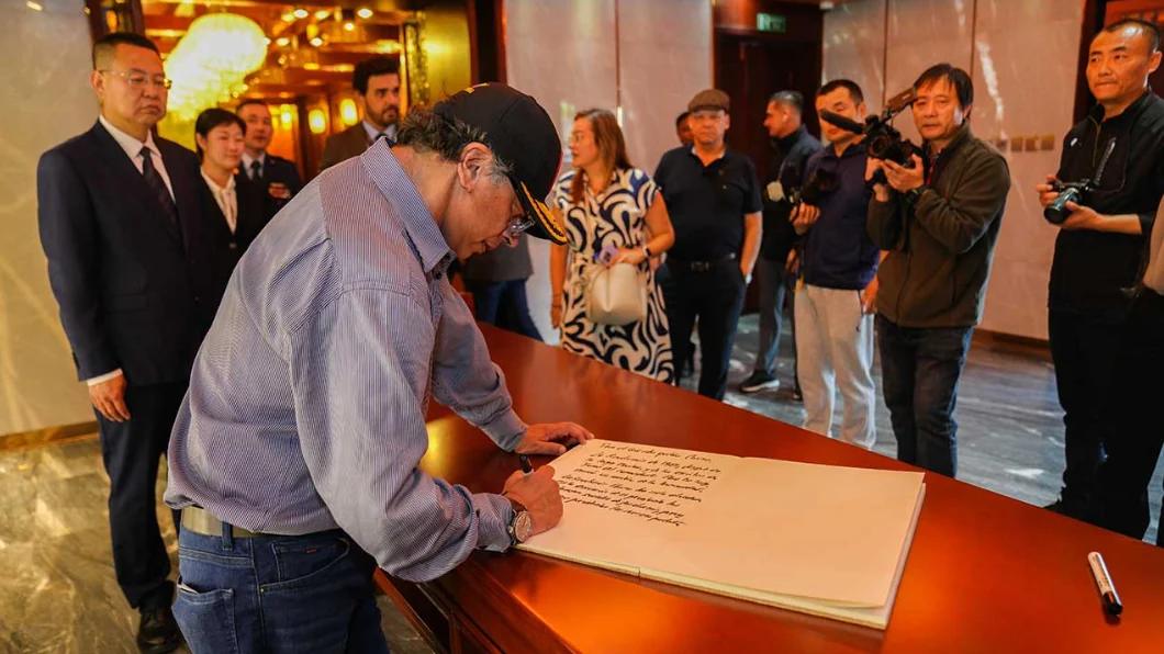 En China-Celac, presidente Petro propondrá a América Latina como centro global de innovación, energías limpias y ejemplo de multilateralismo