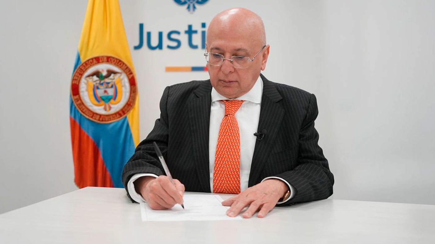 Ministro de Justicia rechaza intento de golpe de Estado y lo califica de ‘afrenta a la democracia’