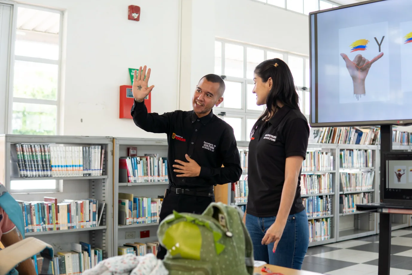Taller de Lengua de Señas en San Joaquín, un espacio para el aprendizaje y la inclusión