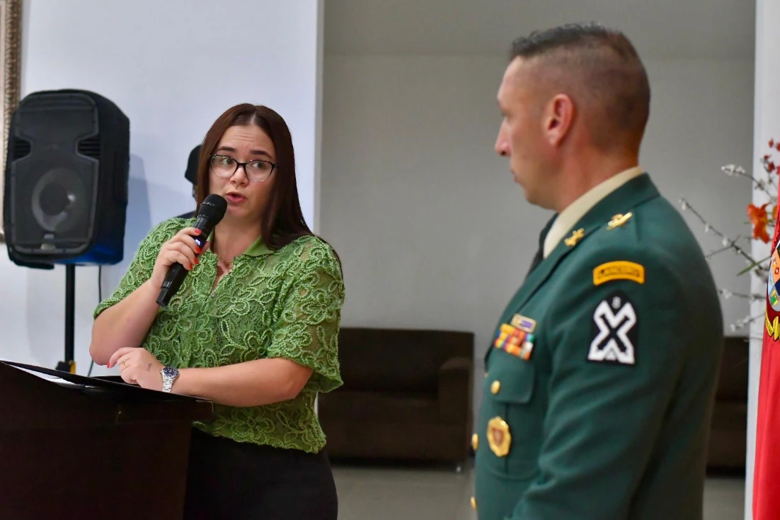 Roberto Jiménez dio la bienvenida al nuevo comandante del Batallón San Mateo