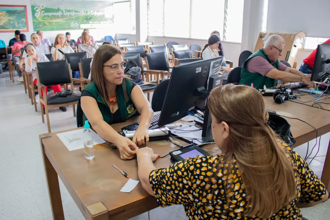 Los santarrosanos asistieron a la quinta jornada de descentralización de pasaportes del 2025