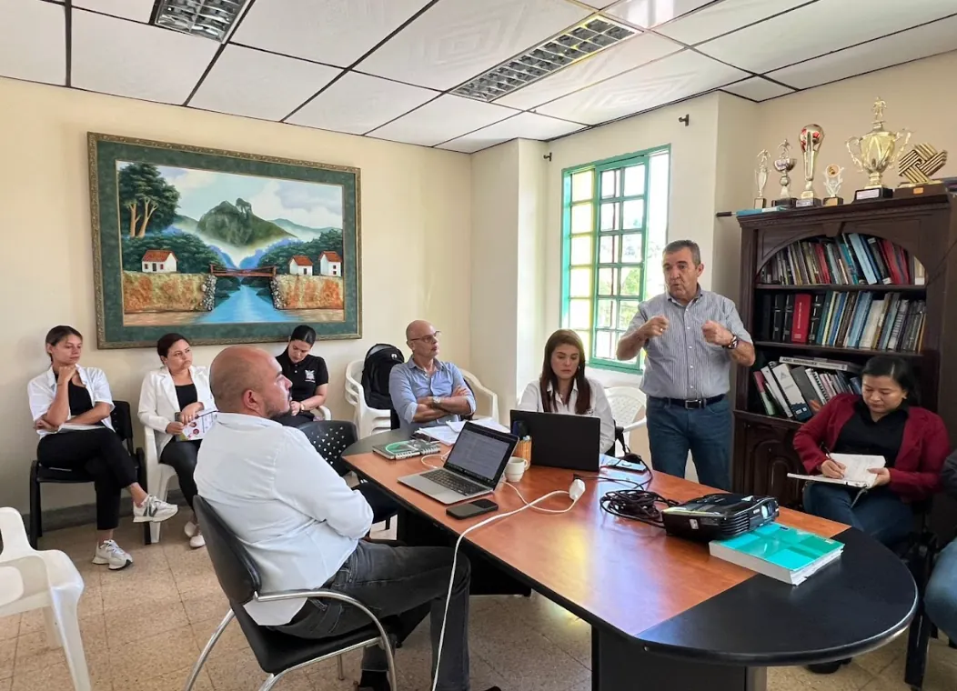 Funcionarios públicos de Quinchía recibieron capacitación de la Gobernación en aspectos jurídicos