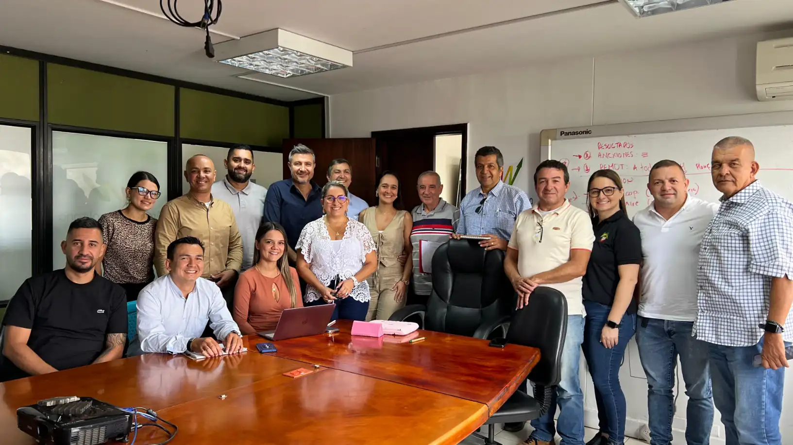 Área Metropolitana Centro Occidente continúa trabajando en fortalecer la legalidad en el transporte público