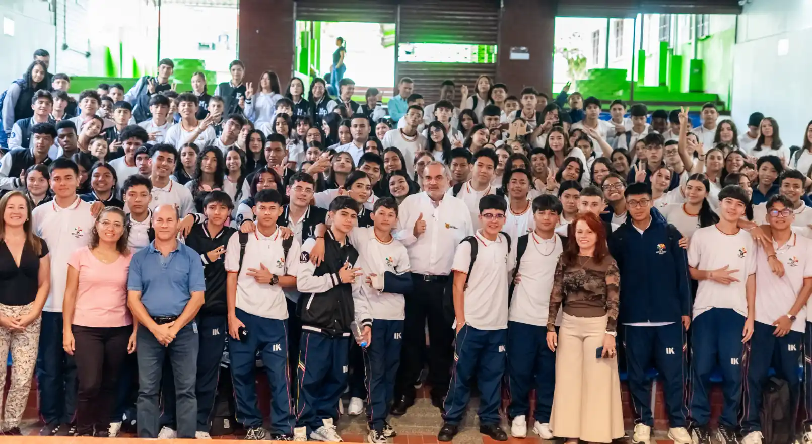 La estrategia Charlas con El Secre de la Alcaldía de Pereira, impulsa los sueños de los estudiantes