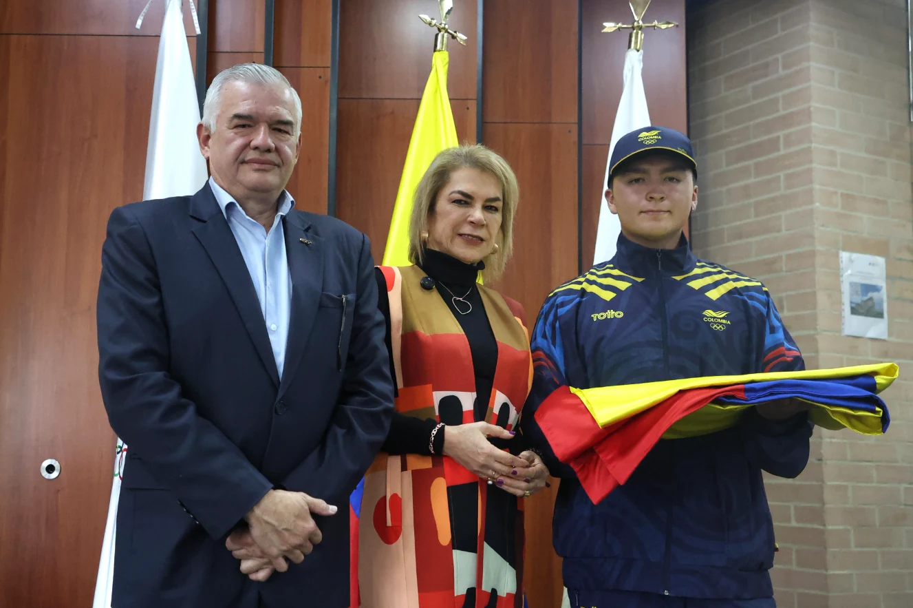 Atletas colombianos abanderados a Juegos Mundiales y Panamericanos Junior