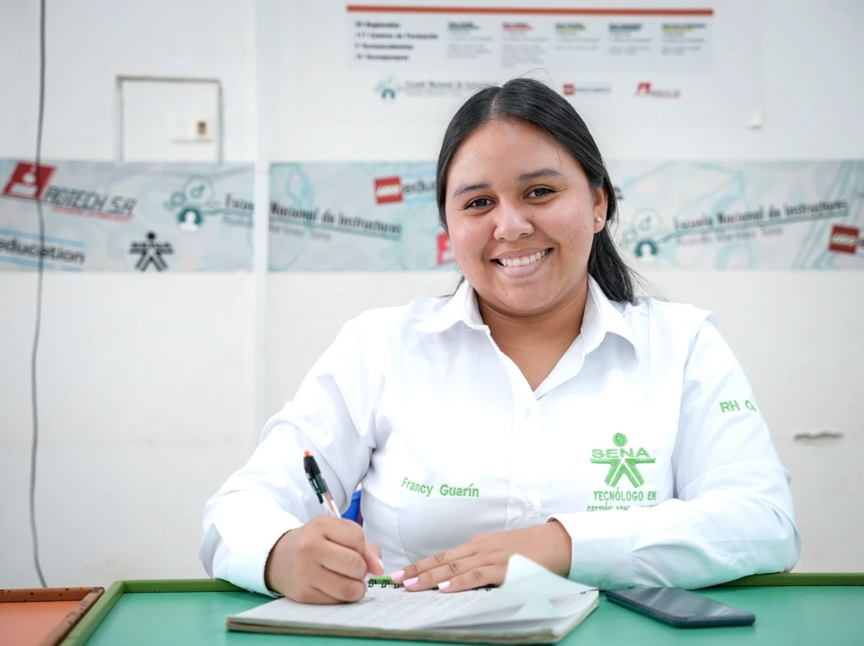 El SENA llega con el programa English Does Work, un curso virtual de 13 niveles de formación que permitirá a los colombianos alcanzar un nivel de inglés B2.