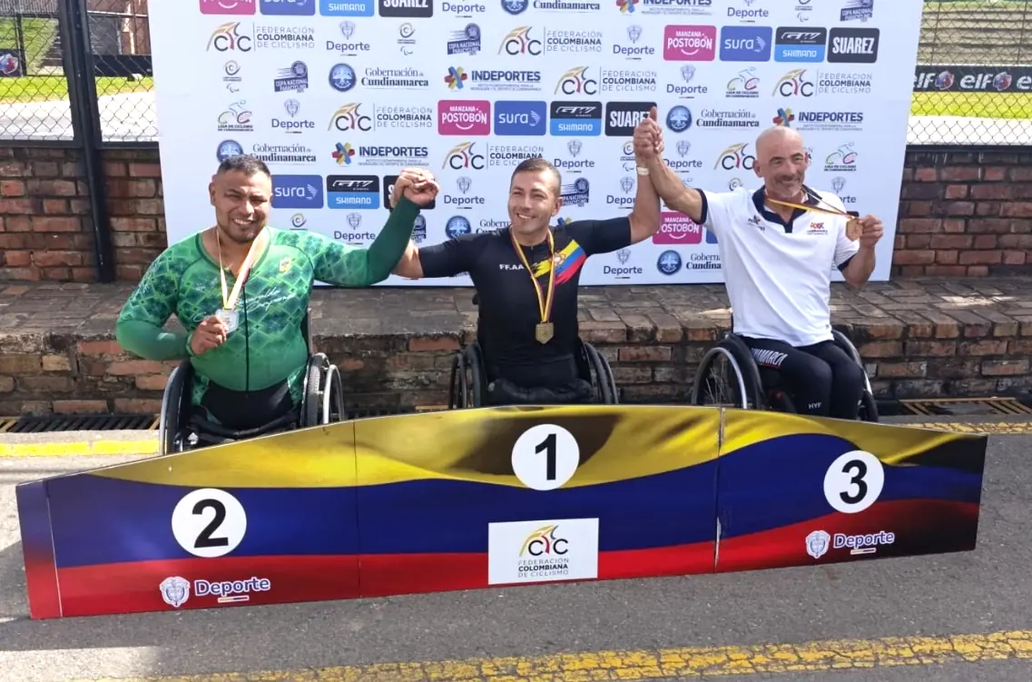 Con dos medallas de oro, Leonardo Fabio Varón fue el gran vencedor de la Copa Nacional de Paracycling