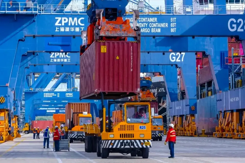 Agropecuarios, alimentos y bebidas jalonaron las exportaciones en mayo de 2025 y crecieron 26,2 % frente al año pasado