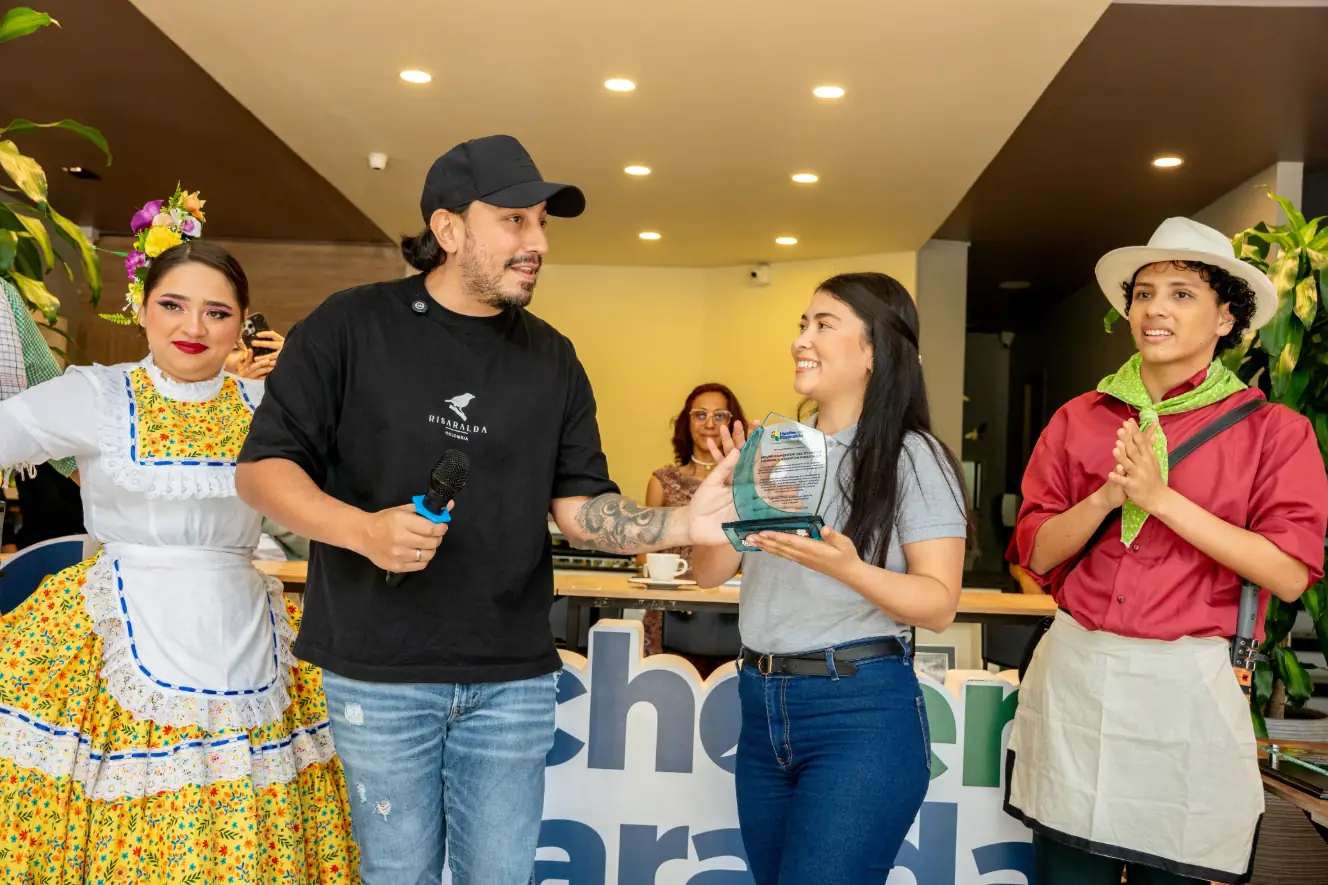 ‘María Arequipes’ se distinguió como el mejor expositor de Agroexpo 2025 con el sello Hecho en Risaralda