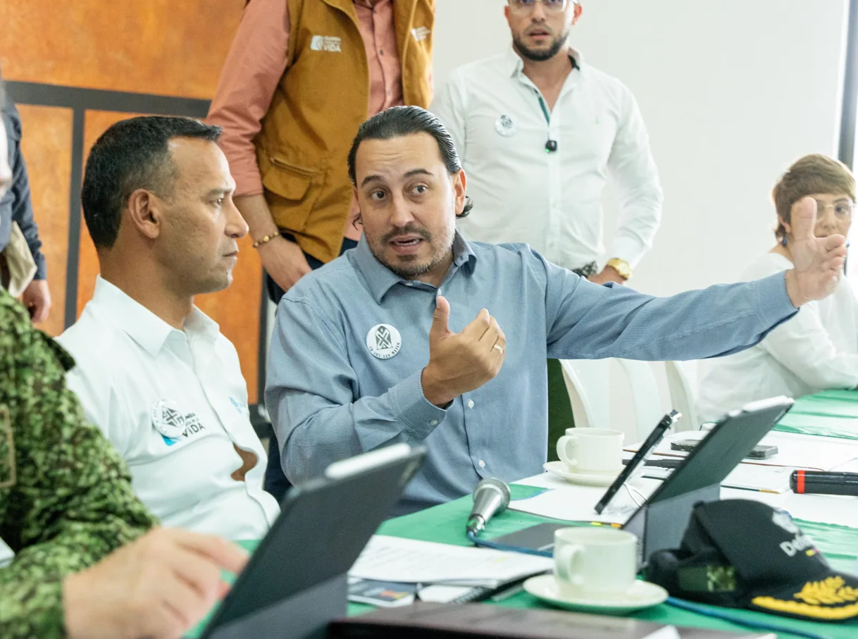 Gobernador propone mesa interinstitucional para definir el futuro de la finca Miralindo en La Virginia