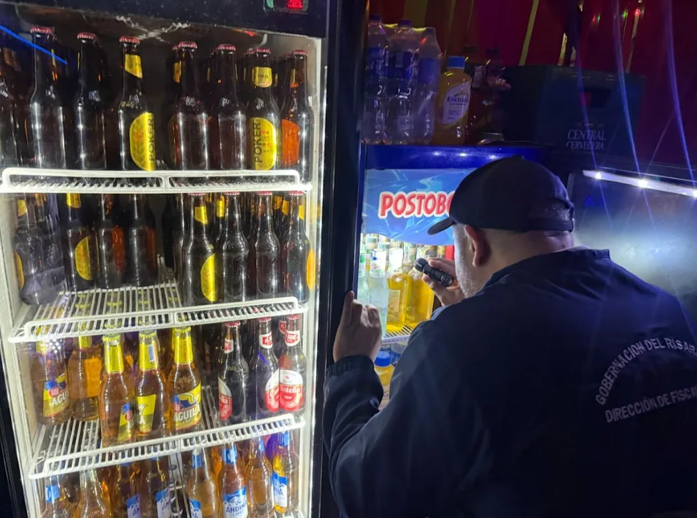 Gobernación recomienda a propios y visitantes comprar licor y cigarrillos en establecimientos reconocidos