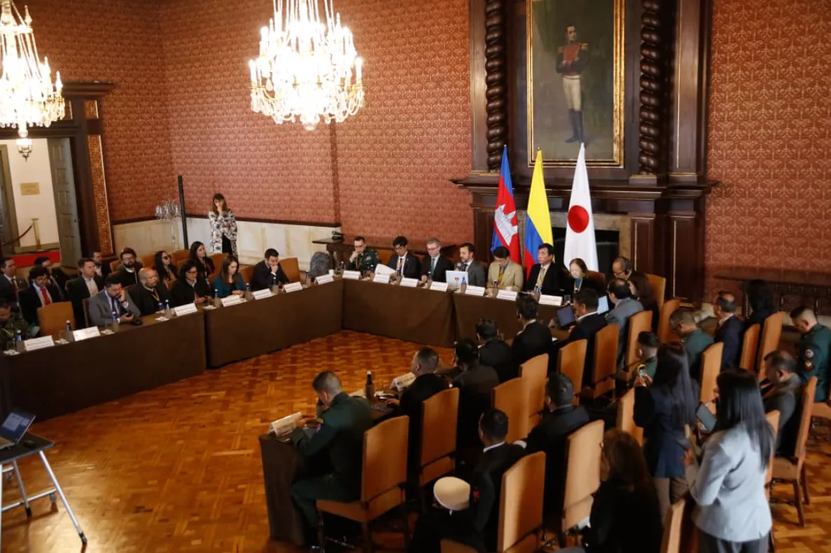 Colombia, Japón y Camboya clausuran visita técnica y reafirman compromiso con un país libre de minas