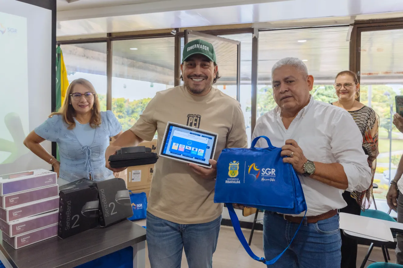 Risaralda crece en educación con la entrega de 1.500 tablets para estudiantes y docentes