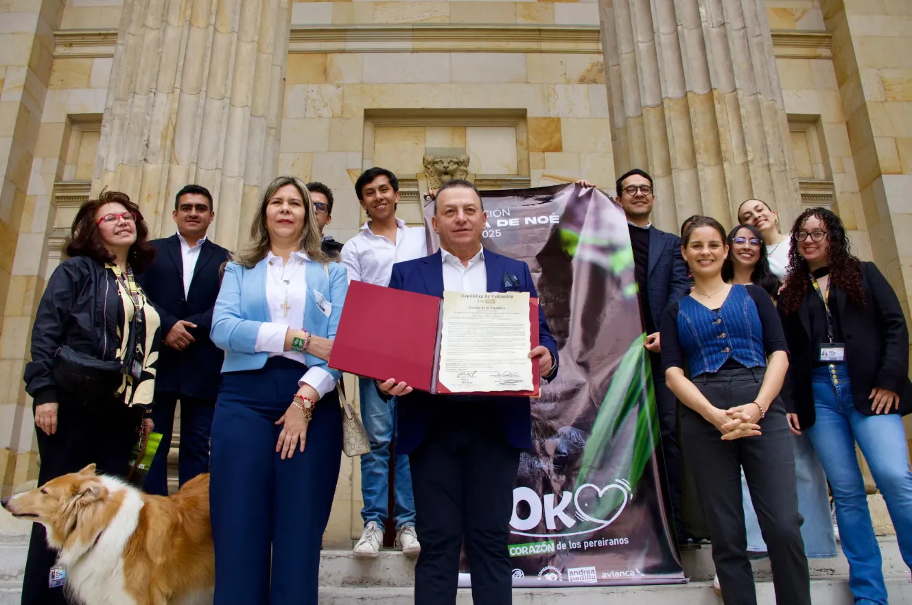 Reconocimiento del Congreso de la República al director de la Carder Julio César Gómez Salazar