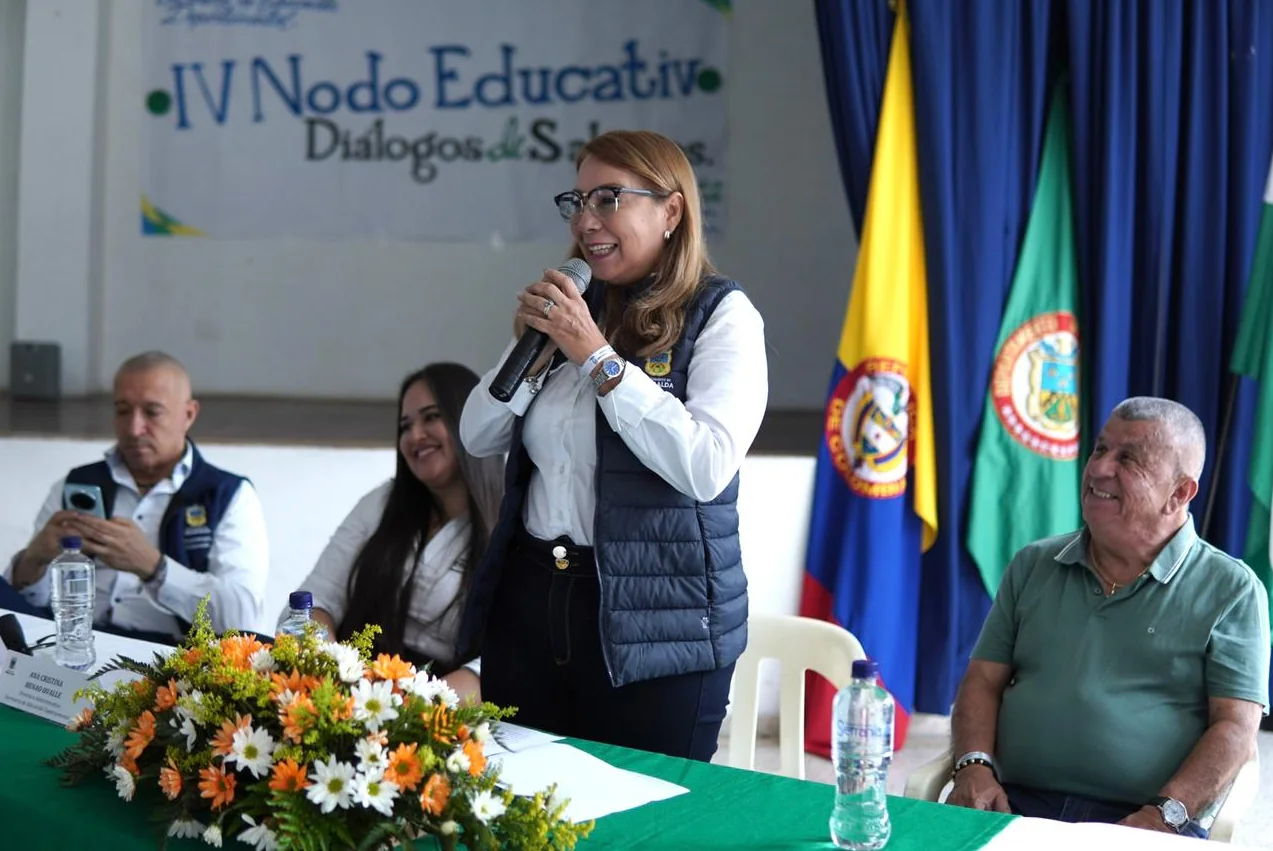 Belén de Umbría y Mistrató fortalecen la educación con gestión y acompañamiento de la Gobernación