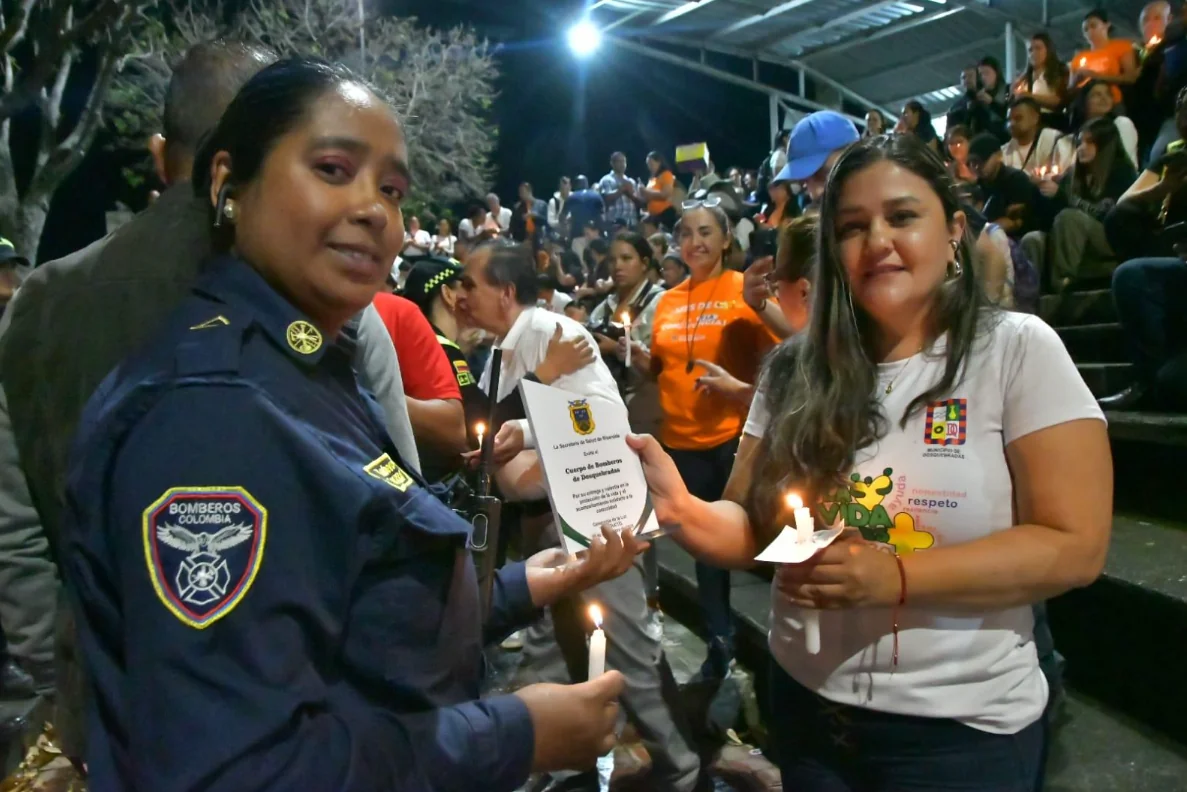 El ‘Vida-Ducto’ iluminó a Dosquebradas