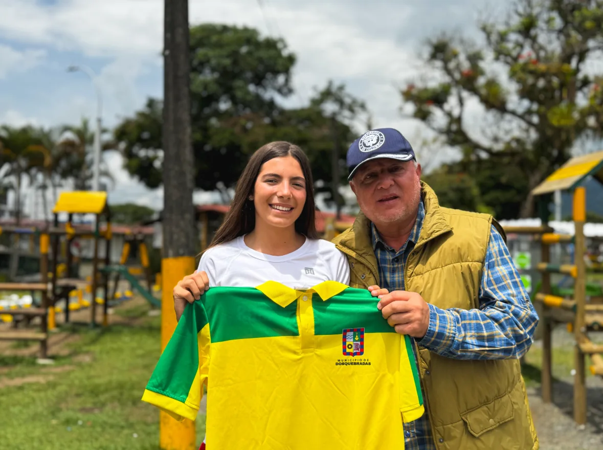 Alcalde Roberto Jiménez entregó $150 millones para clubes y deportistas destacados en Dosquebradas