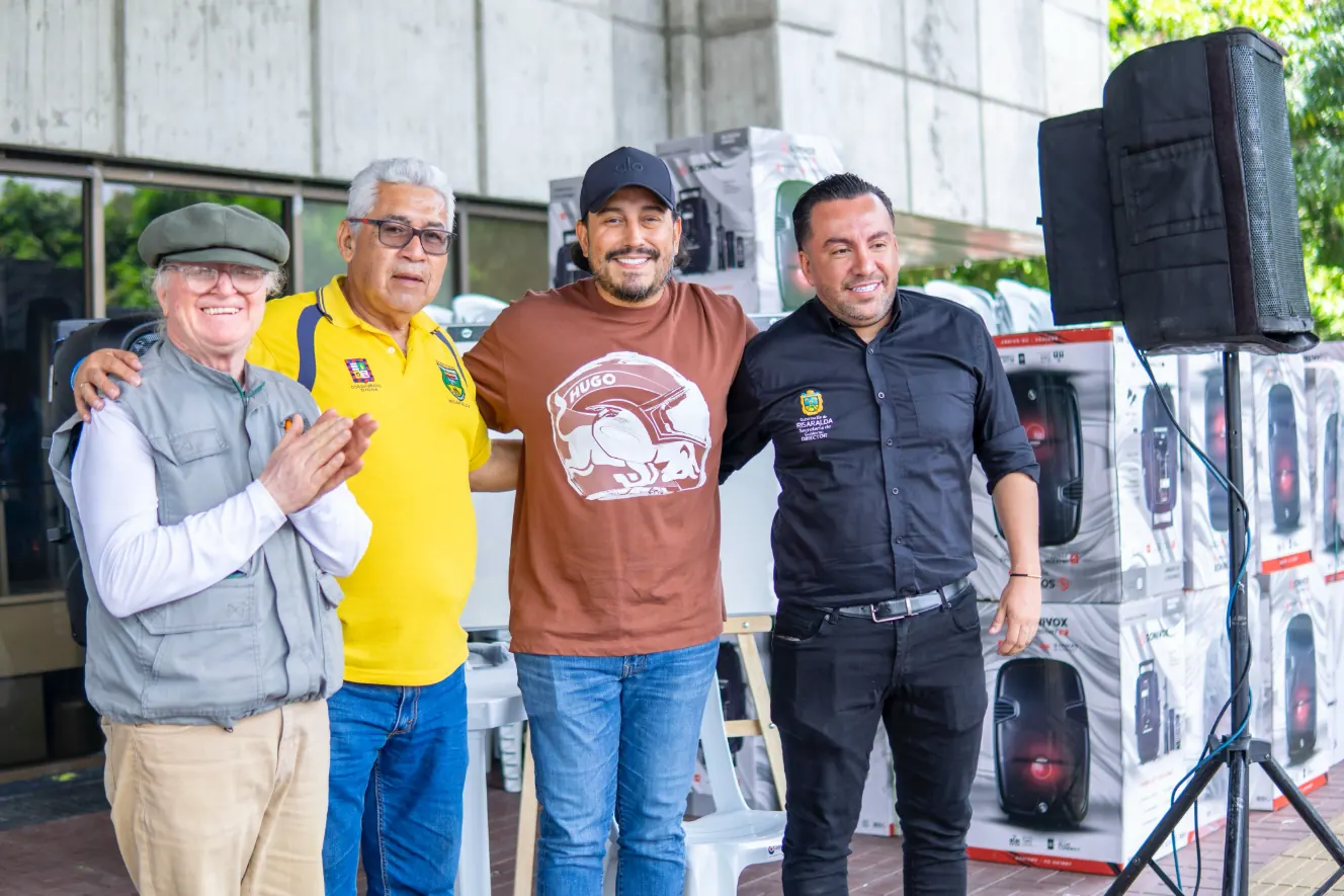 Gobernador impulsa la seguridad y el liderazgo comunitario con dotación estratégica para JAC