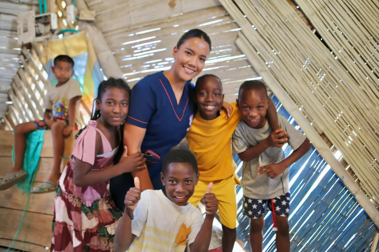Intervención en salud oral beneficia a niños y niñas afrodescendientes del Plumón Alto