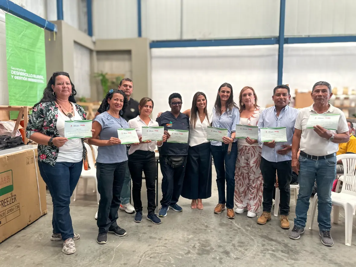 Alcaldía de Pereira entregó Capital Semilla a asociaciones de productores agropecuarios