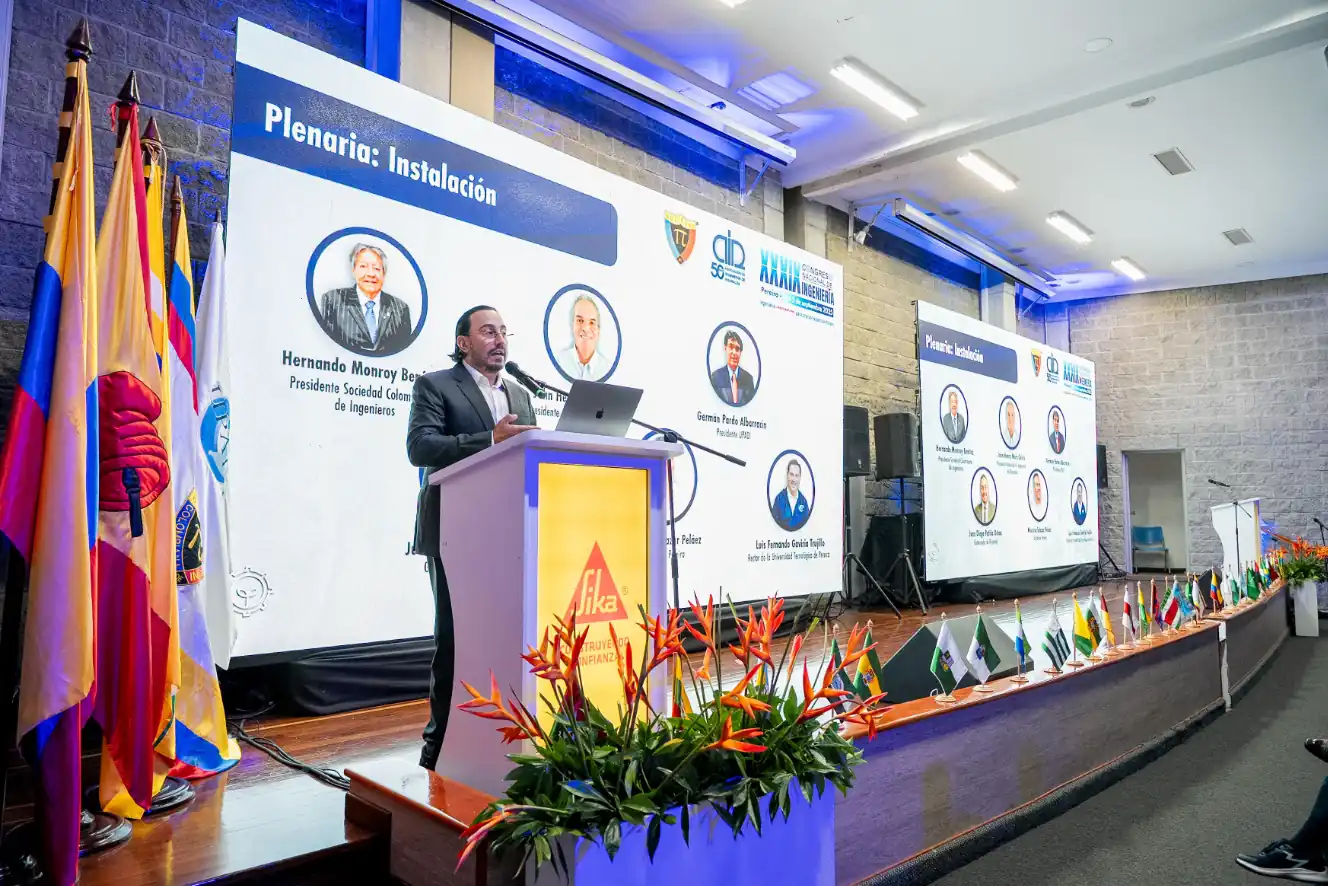 Hospital regional, Tren del Café y reclamo al gobierno nacional: los anuncios del gobernador en el Foro Nacional de Ingenieros