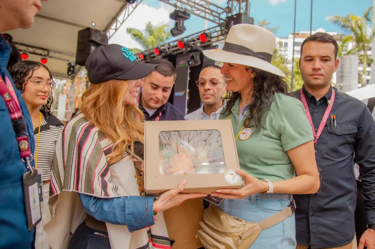 “La Economía Popular es el corazón del territorio y la fuerza que impulsa el desarrollo de Colombia”: ministra Diana Marcela Morales