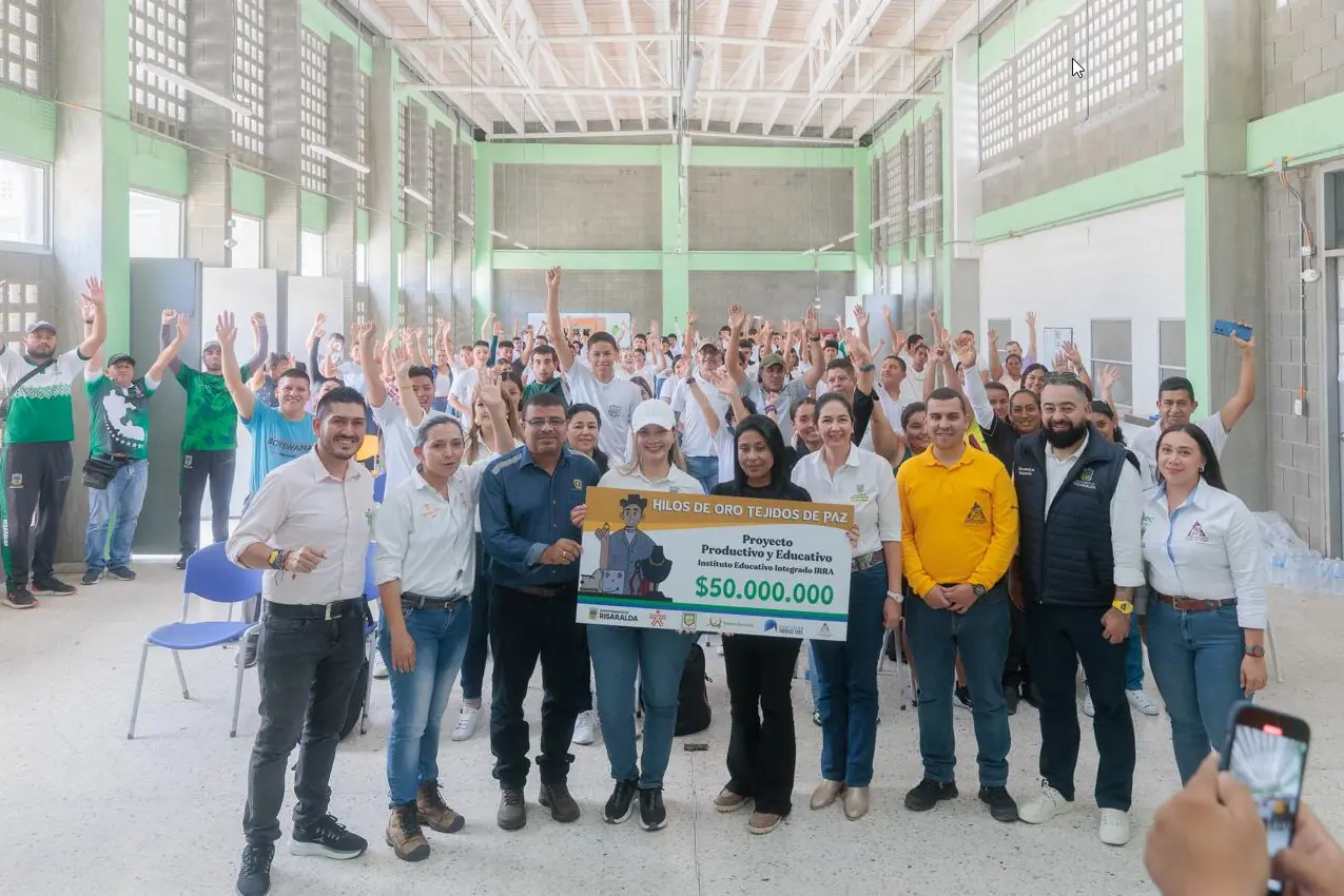Gobernación de Risaralda impulsa proyecto ‘Hilos de Oro, Tejidos de Paz’, en el corregimiento de Irra