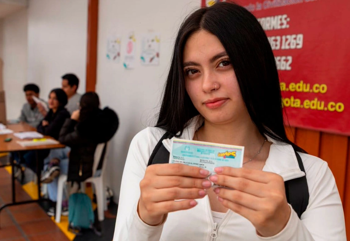 Elección de consejos juveniles concluyó con normalidad gracias a despliegue de 72.000 hombres y mujeres de la Fuerza Pública