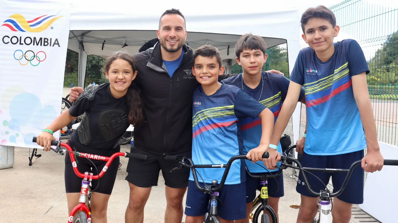 La reserva deportiva del BMX colombiano ya se forma en Bogotá con el Encuentro Nacional de Escuelas de Talento