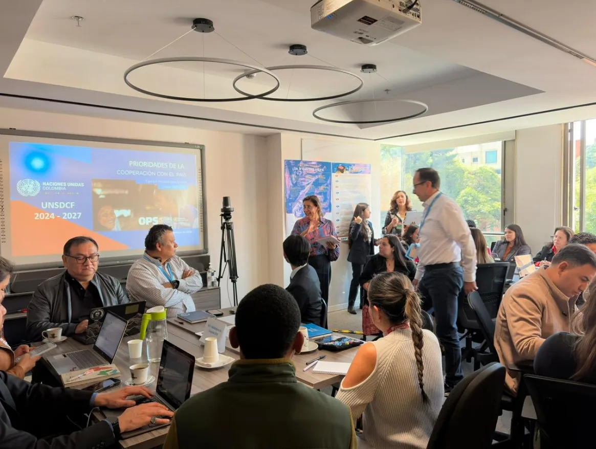 Colombia y la OPS/OMS consolidan nueva hoja de ruta para garantizar el acceso equitativo a la salud en el país