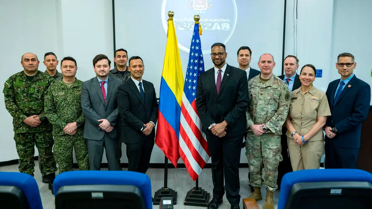 Colombia y EE. UU. intercambian información para proteger a comunidades de la amenaza de estructuras criminales