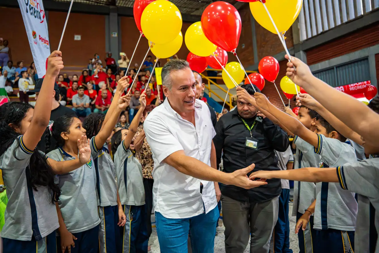 Las familias ‘cubanas’ reconocieron el cumplimiento de los compromisos del alcalde Mauricio Salazar en su comuna