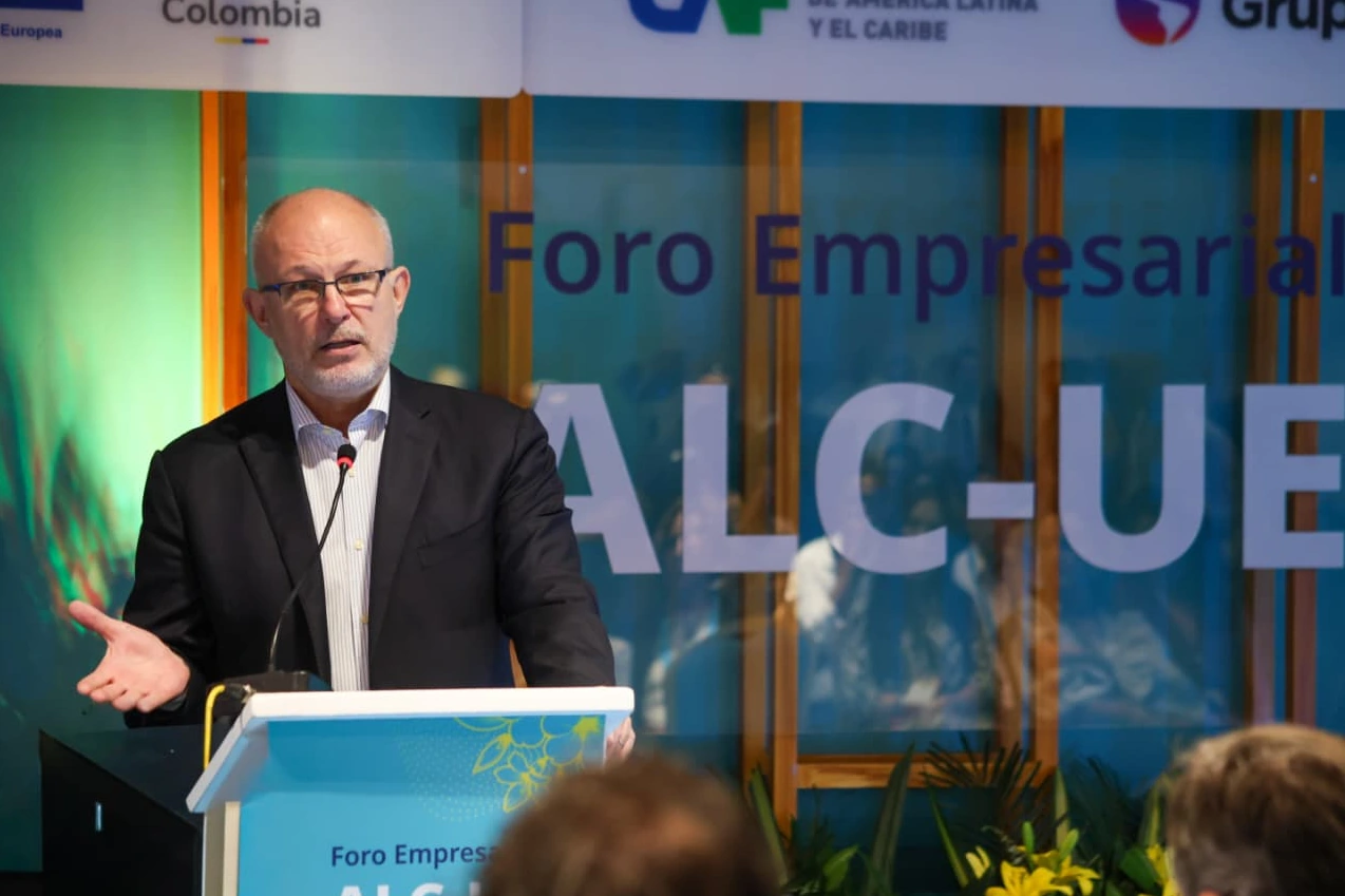 Inversión histórica y alianzas sostenibles marcan el Foro Empresarial ALC–UE 2025 en Santa Marta