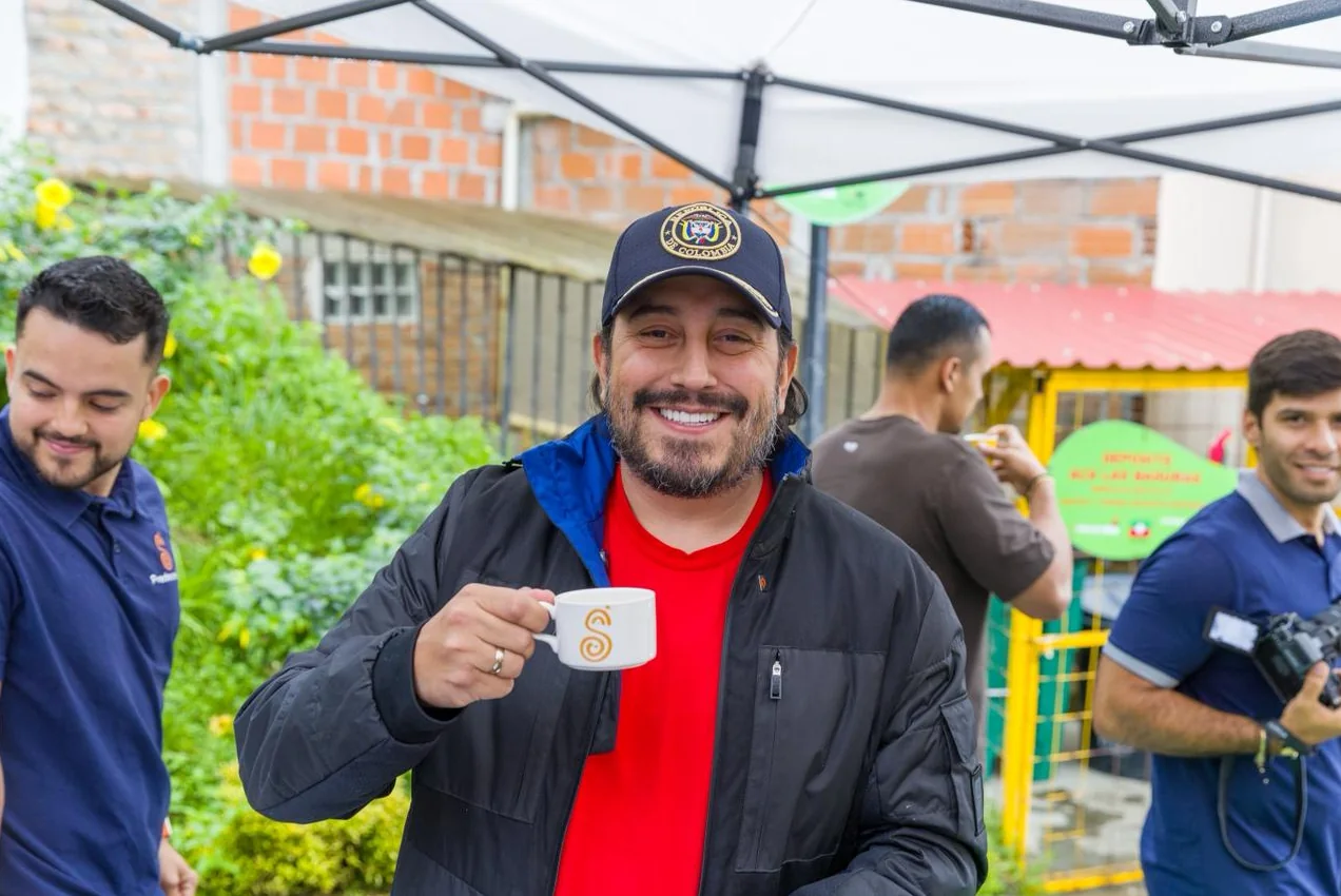 El gobernador recorrió varios municipios con anuncios en obras, vivienda y apoyo al sector rural