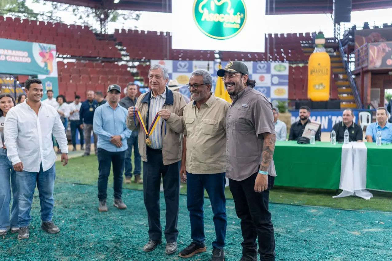 Éxito rotundo y ventas que superan los $4.500 millones dejó el primer bloque de la Feria Nacional Cebú 2025