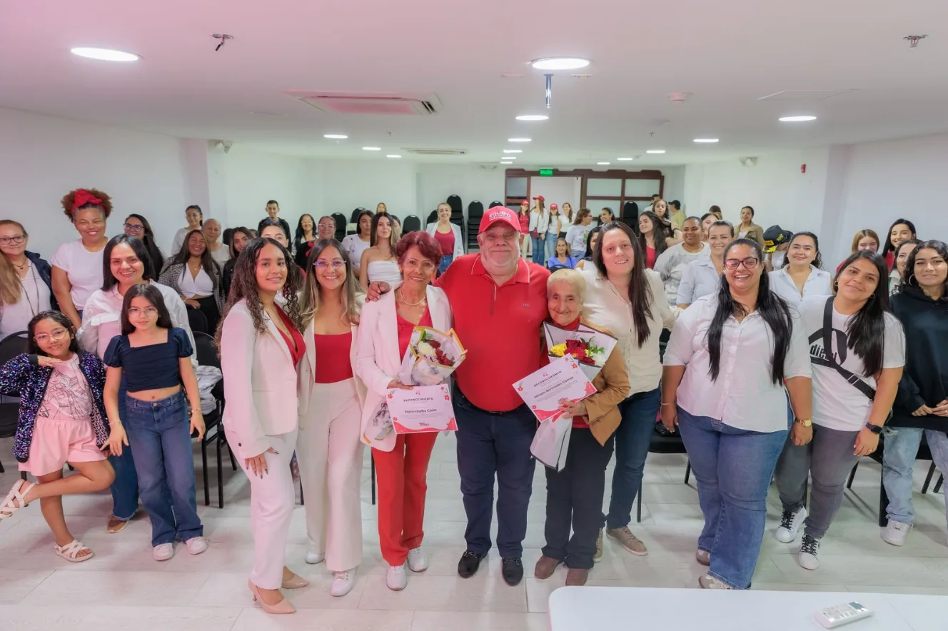 MUJERES LIBERALES AL PODER, ACOMPAÑAN A DIEGO PATIÑO AMARILES