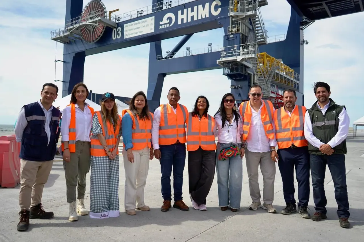 Puerto Antioquia es un motor de competitividad para Colombia, destacó la Ministra Diana Morales