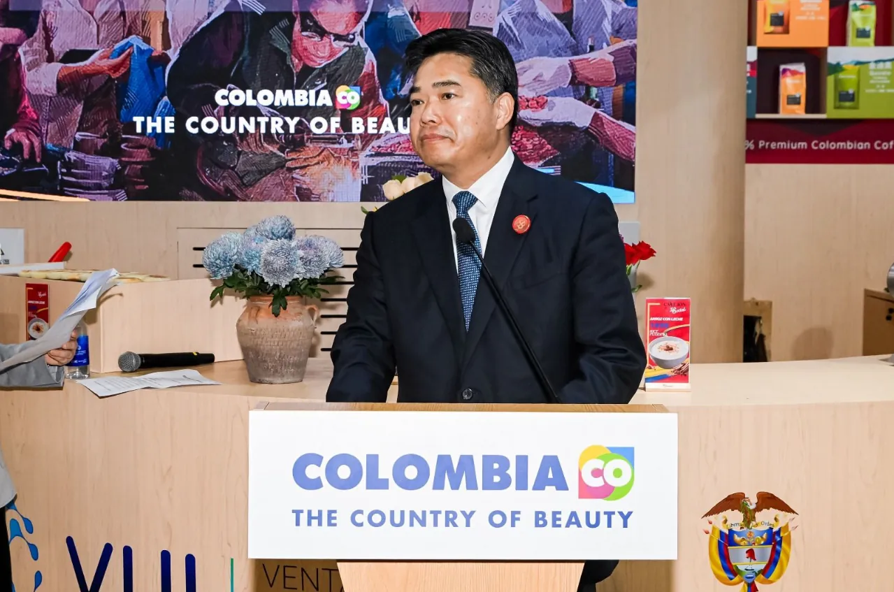Colombia se muestra al mundo en la Exposición Internacional de Importaciones de China