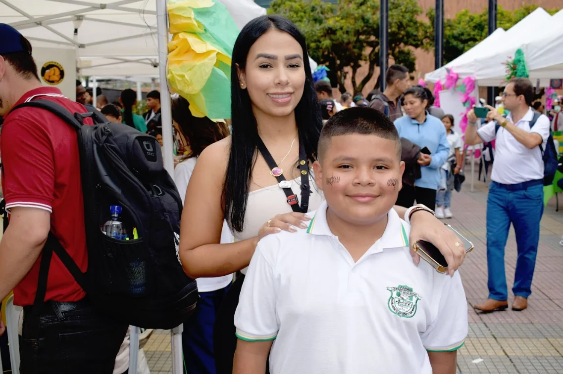 Jóvenes del campo demostraron su creatividad y talento en la primera Feria Departamental de Emprendimiento, Innovación y Proyectos Culturales.