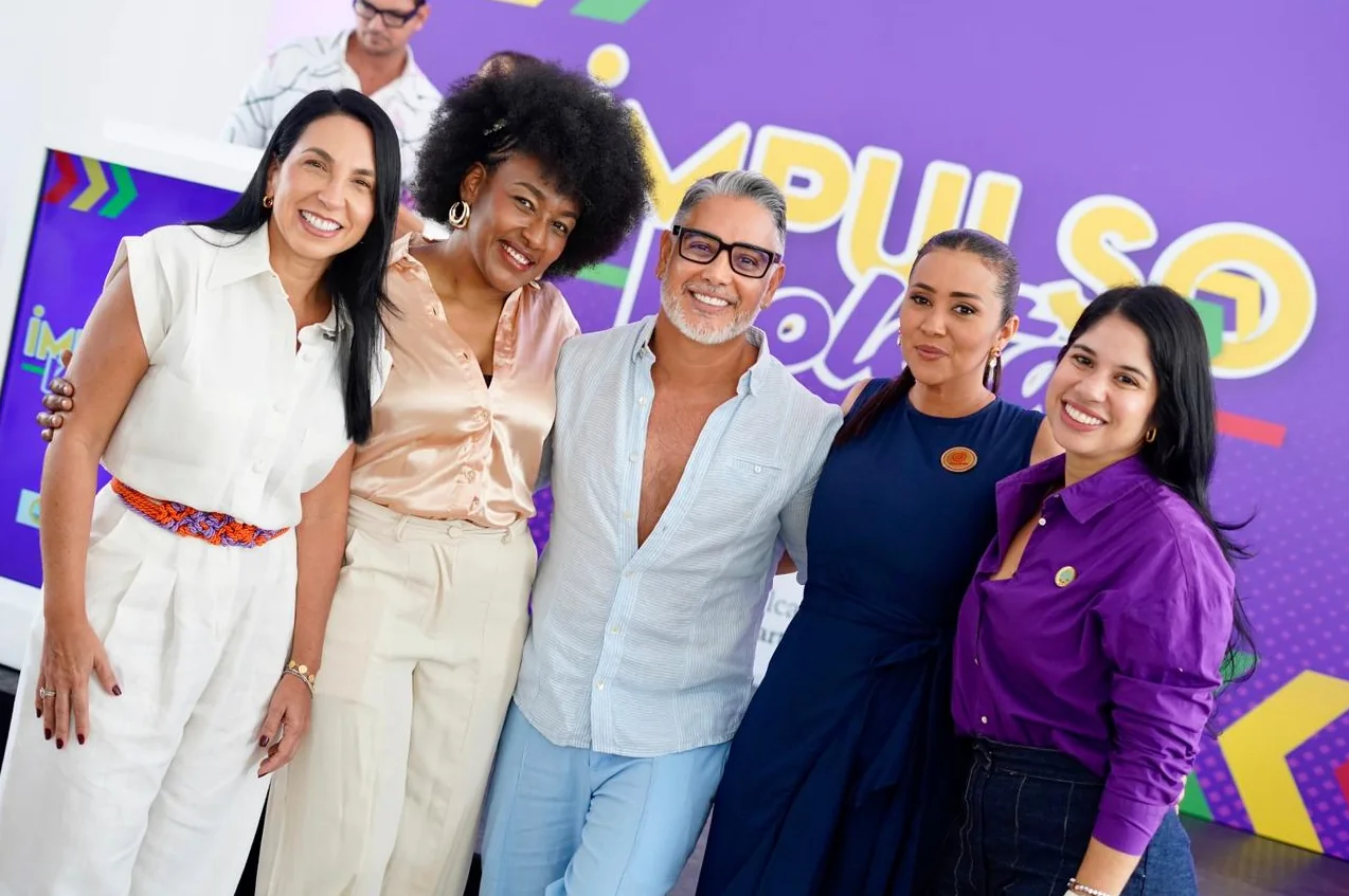 Cartagena potencia el talento femenino: 256 mujeres reciben certificación con Impulso Violeta