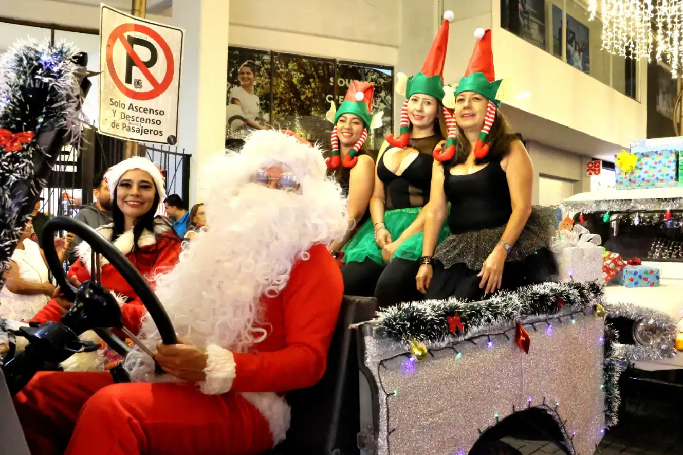 Pereira hizo historia: más de 100 vehículos antiguos y clásicos rodaron en un gran desfile ante la presencia de 50 mil asistentes