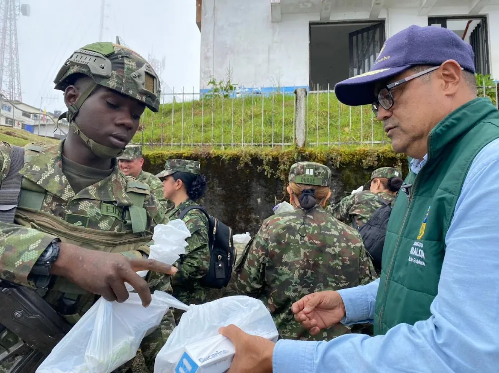 Gobernación de Risaralda llevó Navidad y gratitud a los soldados que custodian el occidente del país