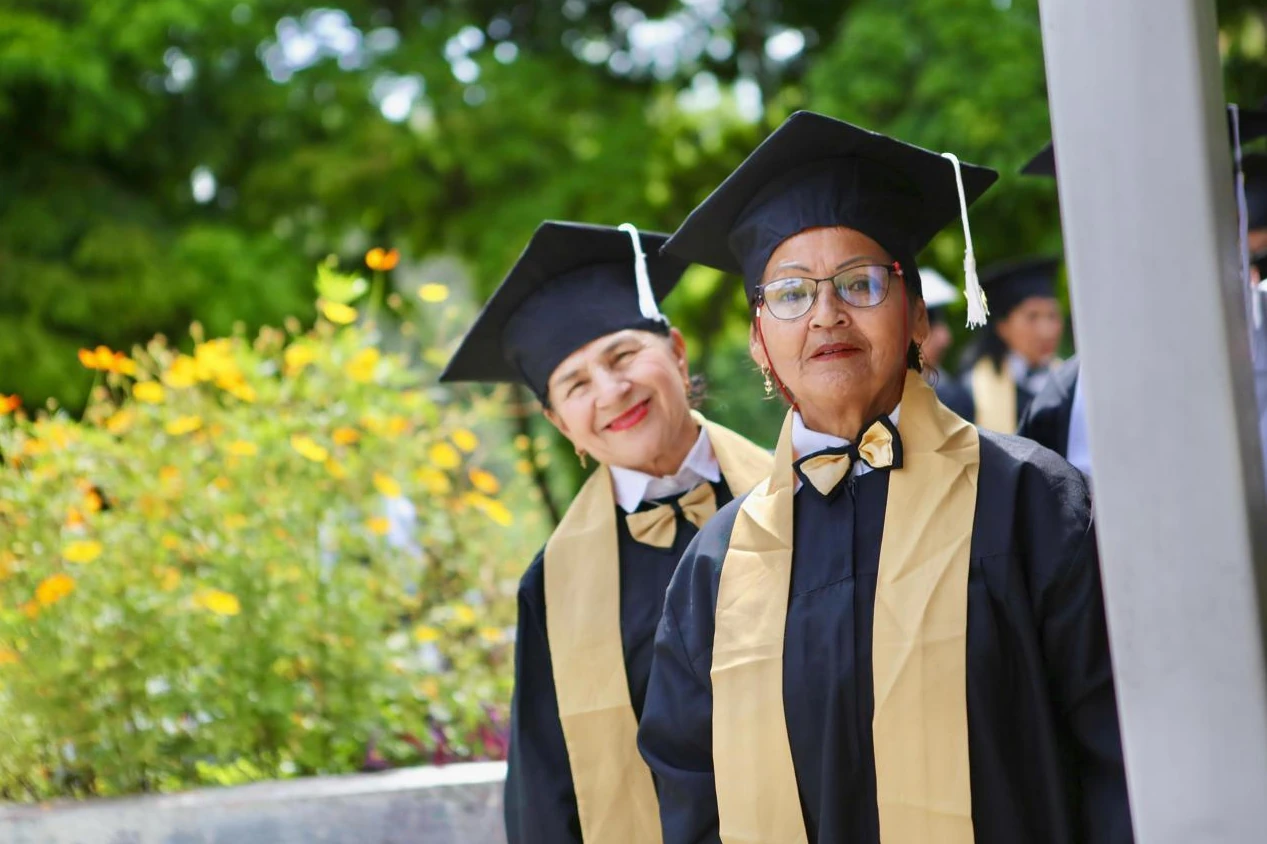 Programas para el adulto mayor fortalecieron su cobertura y atención integral en Pereira durante 2025