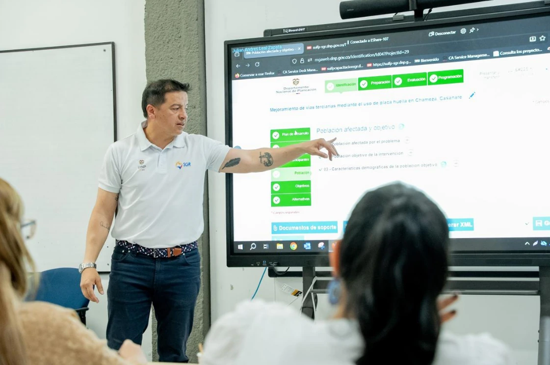 Finalizó el curso de formulación de proyectos de inversión pública
