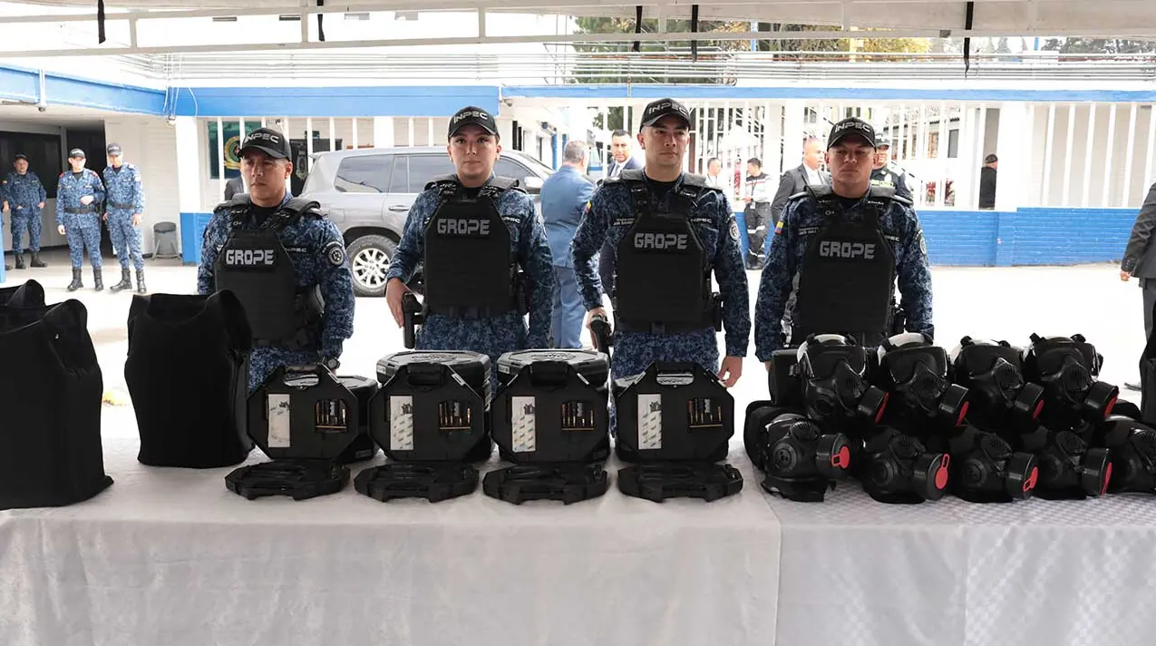 Entregan dotación por más de $16 mil millones para reforzar la seguridad del personal penitenciario