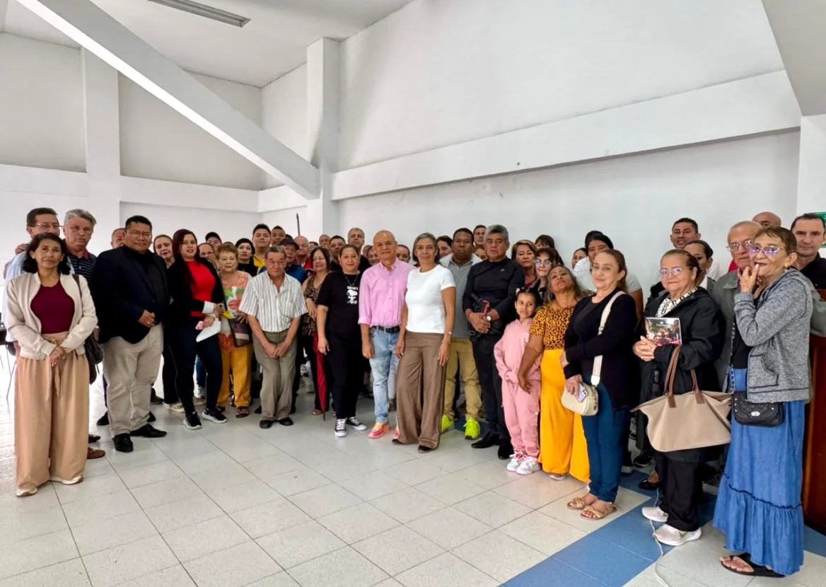 Comerciantes de El Mechero y Rancho e’ Lata ratifican su compromiso con el cumplimiento del Acuerdo #038¨ de 2025